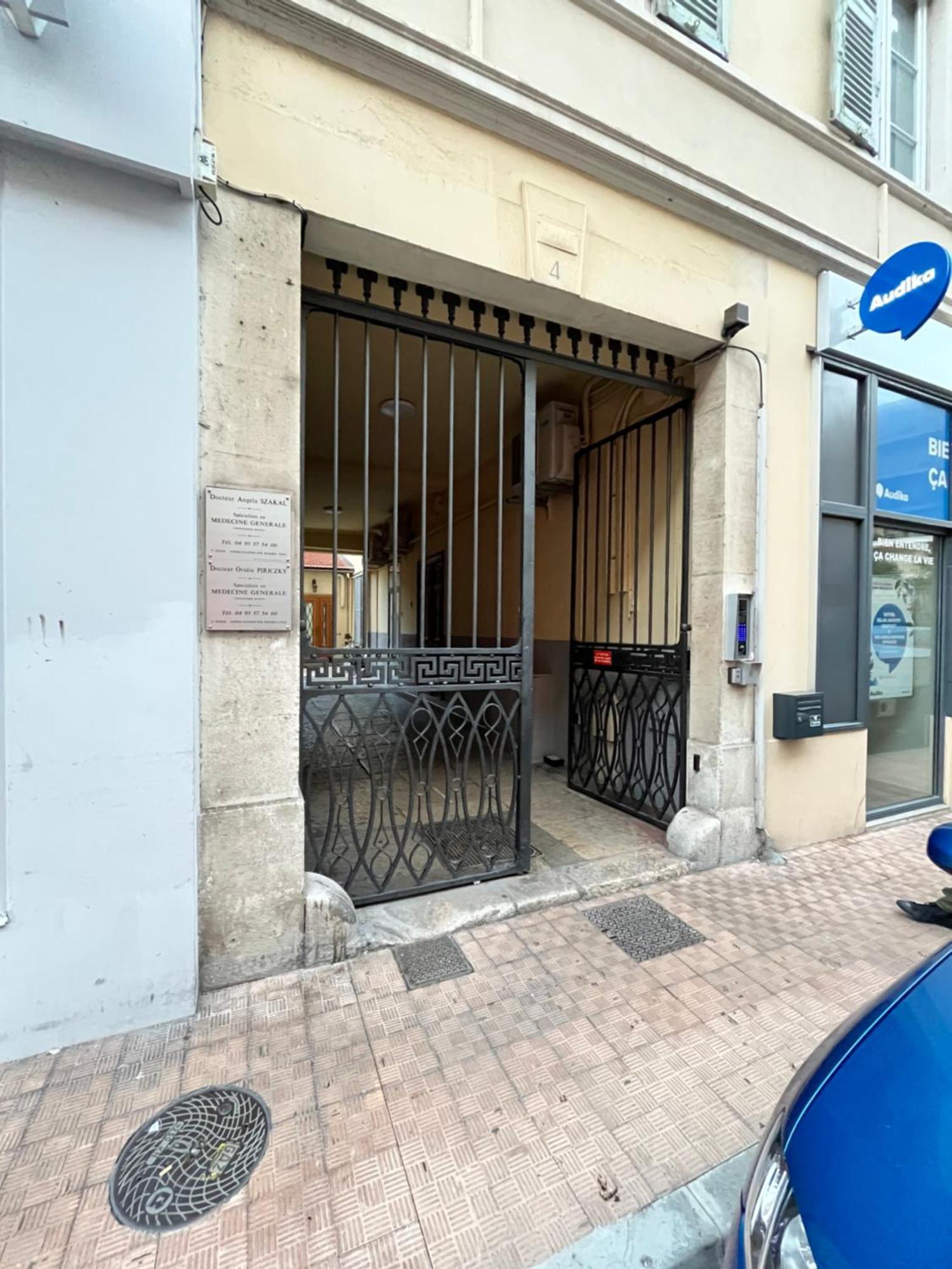 Prato Home - Apartment Near The Beach In Menton Exteriör bild